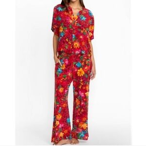 Johnny Was 100% Silk. Pants AND Top Set. Pj's Or Outfit. Size XL